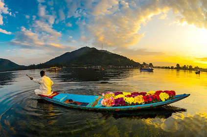  Kashmir Tourism Packages , Srinagar Tour Packages , Jammu and Kashmir Packages - KashmirPort
